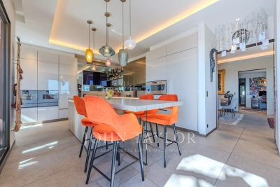 Villa à Mougins &agrave; louer à partir de 18 000 € / semaine, Photo 13