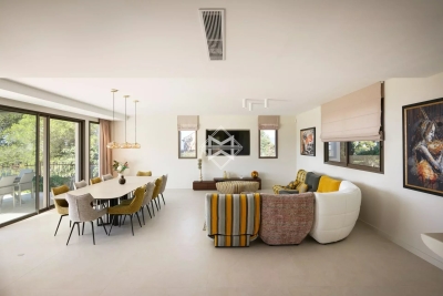 Villa à Le Cannet &agrave; louer à partir de 15 000 € / semaine, Photo 6