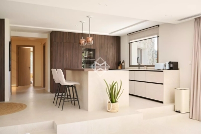 Villa à Le Cannet &agrave; louer à partir de 15 000 € / semaine, Photo 9