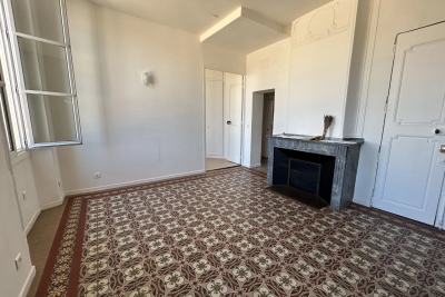 Appartement &agrave; louer &agrave; AIX-EN-PROVENCE  - 3 pi&egrave;ces - 54 m&sup2; 
