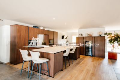Maison &agrave; vendre &agrave; Pezilla la Riviere  - 9 pi&egrave;ces 255 m&sup2; 