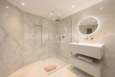 Villa à Mougins &agrave; louer à partir de 9 000 € / semaine, Photo 18