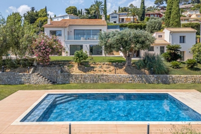 Maison &agrave; vendre &agrave; VALLAURIS Beuil - 8 pi&egrave;ces - 375 m&sup2; 