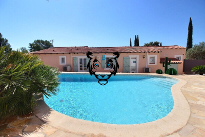 Maison &agrave; vendre &agrave; ROQUEBRUNE-SUR-ARGENS  - 6 pi&egrave;ces - 149 m&sup2; 