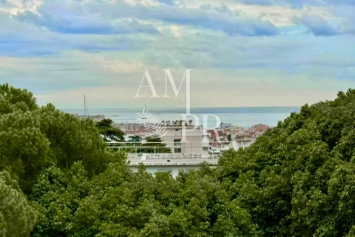 Appartement &agrave; vendre &agrave; CANNES La Source - 6 pi&egrave;ces - 174 m&sup2; 