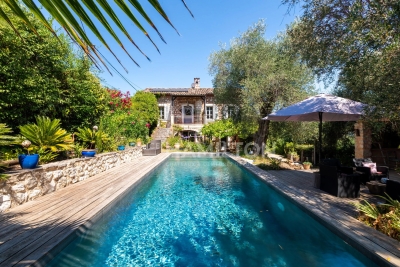 House for sale in ROQUEFORT-LES-PINS Musiciens - 5 rooms - 152 m&sup2; 
