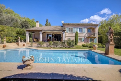 Maison &agrave; vendre &agrave; Mougins  - 6 pi&egrave;ces 175 m&sup2; 