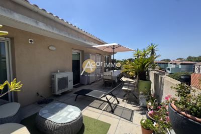 Appartement &agrave; louer &agrave; SIX-FOURS-LES-PLAGES  - 3 pi&egrave;ces - 82 m&sup2; 