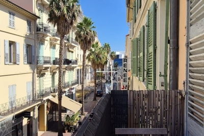 Appartement &agrave; vendre &agrave; CANNES Vauban - 3 pi&egrave;ces - 49 m&sup2; 