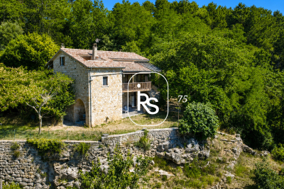 Maison &agrave; vendre &agrave; LARGENTIERE  - 8 pi&egrave;ces - 221 m&sup2; 