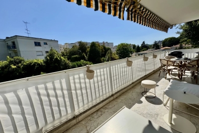Appartement &agrave; vendre &agrave; CANNES Gare Nice-Ville - 5 pi&egrave;ces - 110 m&sup2; 