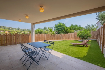 Appartement &agrave; vendre &agrave; LES ISSAMBRES  - 3 pi&egrave;ces - 45 m&sup2; 