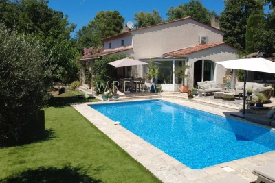 House for sale port var 