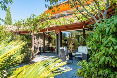 Maison &agrave; vendre &agrave; Uzès  - 9 pi&egrave;ces 345 m&sup2; 