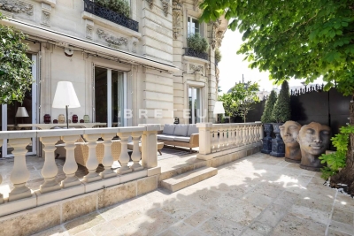 Appartement &agrave; vendre &agrave; PARIS 16EME  - 6 pi&egrave;ces - 248 m&sup2; 