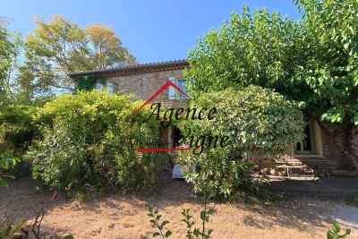Maison &agrave; vendre &agrave; ST-JULIEN-DE-CASSAGNAS  - 7 pi&egrave;ces - 183 m&sup2; 