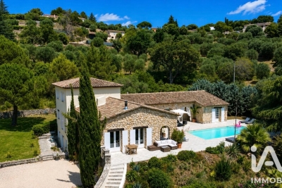 Maison &agrave; vendre &agrave; Peymeinade  - 9 pi&egrave;ces 345 m&sup2; 