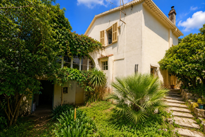 Maison &agrave; vendre &agrave; MENTON Levens - 6 pi&egrave;ces - 200 m&sup2; 