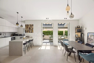 Appartement &agrave; vendre &agrave; NICE Pasteur-Saint Pons - 4 pi&egrave;ces - 132 m&sup2; 