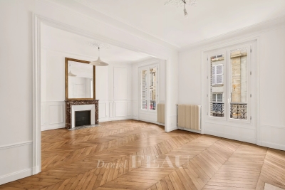 Appartement &agrave; louer &agrave; PARIS 5EME Mail 1 - 4 pi&egrave;ces - 89 m&sup2; 