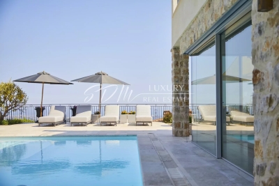 Maison &agrave; vendre &agrave; Tourrettes-sur-Loup  - 6 pi&egrave;ces  