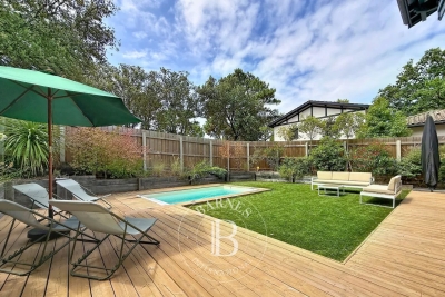 Villa à Pyla sur Mer &agrave; louer à partir de 3 725 € / semaine, Photo 4