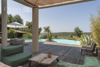 Maison &agrave; vendre &agrave; Eguilles  - 5 pi&egrave;ces 300 m&sup2; 