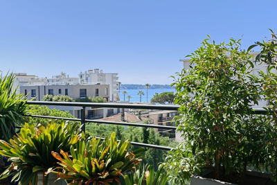 Appartement &agrave; vendre &agrave; ANTIBES  - 4 pi&egrave;ces - 78 m&sup2; 