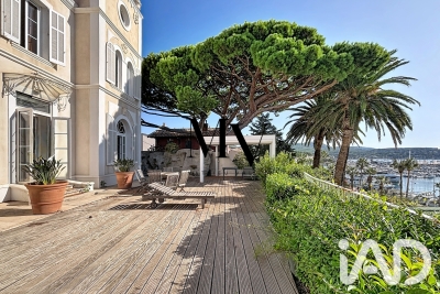 Maison &agrave; vendre &agrave; Bandol  - 8 pi&egrave;ces 255 m&sup2; 
