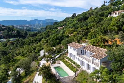 Maison &agrave; vendre &agrave; Grimaud  - 6 pi&egrave;ces 223 m&sup2; 