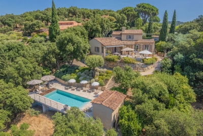 Maison &agrave; vendre &agrave; Grimaud  - 5 pi&egrave;ces 200 m&sup2; 