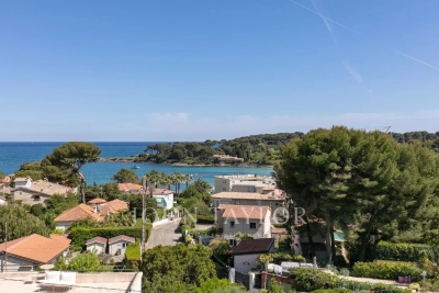 Maison &agrave; vendre &agrave; Cap d'Antibes  - 8 pi&egrave;ces 280 m&sup2; 