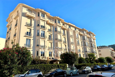 Apartment for sale in CANNES Les Semboules - 5 rooms - 120 m&sup2; 