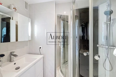 Apartment in Cannes for rental from 2 000 € / week, Photo 11
