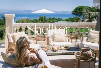 Villa à Saint-Tropez &agrave; louer à partir de 120 000 € / semaine, Photo 13