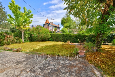 Maison &agrave; vendre &agrave; ARCACHON  - 11 pi&egrave;ces - 187 m&sup2; 