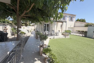 Maison &agrave; vendre &agrave; Althen-des-Paluds  - 5 pi&egrave;ces 107 m&sup2; 