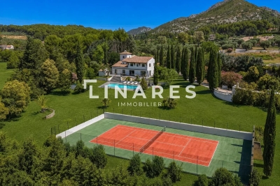 Maison &agrave; vendre &agrave; GÉMENOS Estienne d'Orves - 6 pi&egrave;ces - 343 m&sup2; 