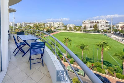 Appartement &agrave; vendre &agrave; CANNES La Source - 3 pi&egrave;ces - 77 m&sup2; 