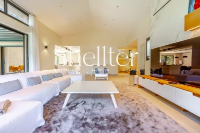 Villa à Saint-Tropez &agrave; louer à partir de 25 000 € / semaine, Photo 5