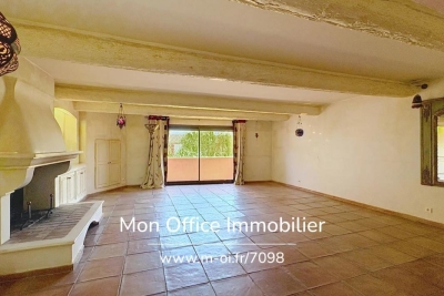 Maison &agrave; vendre &agrave; COGOLIN  - 7 pi&egrave;ces - 231 m&sup2; 