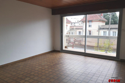 Appartement &agrave; louer &agrave; TALENCE Zone Commerciale (che. Long) - 3 pi&egrave;ces - 67 m&sup2; 