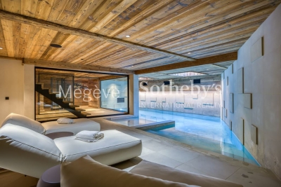 Maison &agrave; louer &agrave; MEGÈVE  - 7 pi&egrave;ces - 450 m&sup2; 