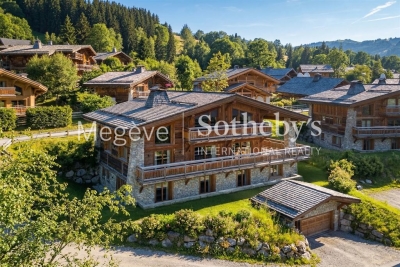 Maison &agrave; louer &agrave; MEGÈVE Vaulx - 10 pi&egrave;ces - 670 m&sup2; 