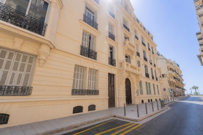 Appartement &agrave; vendre &agrave; NICE Laval - 12 pi&egrave;ces - 270 m&sup2; 