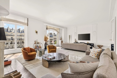 Apartment for sale fireplace