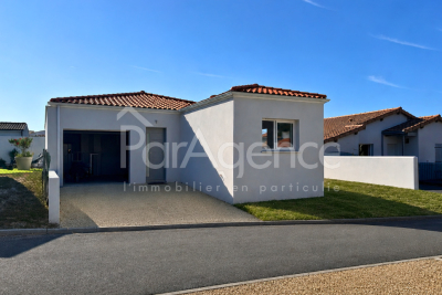 Maison &agrave; vendre ha de terrain 