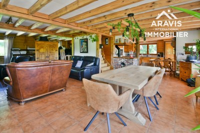 Maison &agrave; vendre &agrave; FAVERGES-SEYTHENEX  - 6 pi&egrave;ces - 199 m&sup2; 