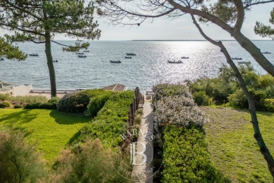 Maison &agrave; vendre &agrave; PYLA-SUR-MER  - 6 pi&egrave;ces - 185 m&sup2; 