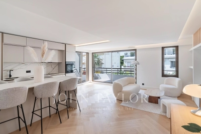 Appartement &agrave; vendre &agrave; CANNES  - 4 pi&egrave;ces - 80 m&sup2; 